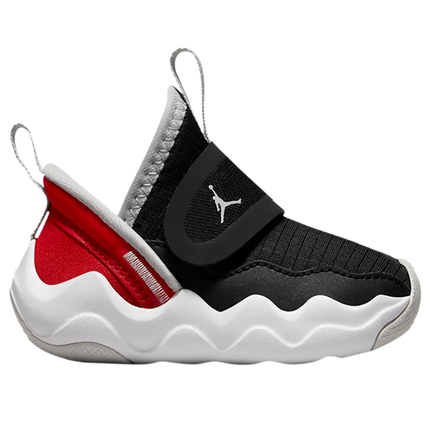 Jordan 23/7 TD 'Bloodline' Sneakers, Black