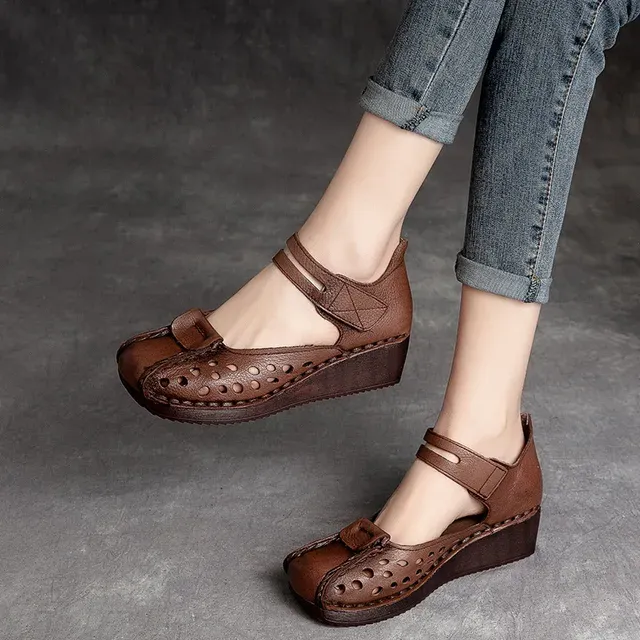 USS Shoes Velinda Women's Breathable Sandals